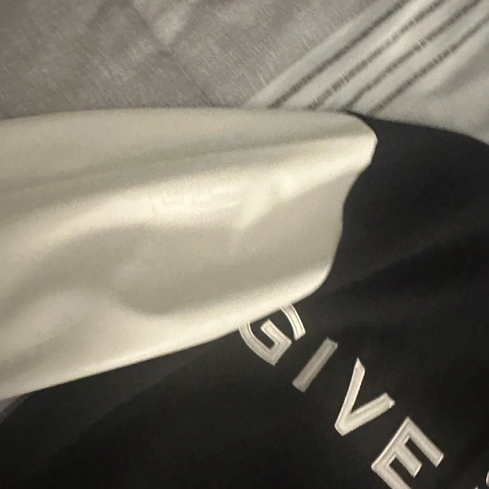 Jacket… - Picture 3 of 7